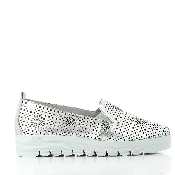 24 Hrs 23567 Silver Slide-On Casual Loafers