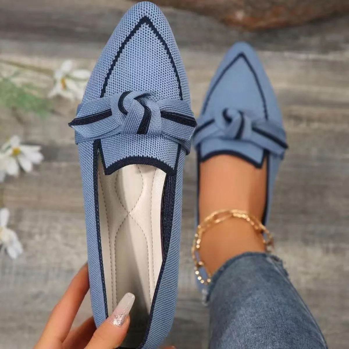 Breathable orthopedic Flats