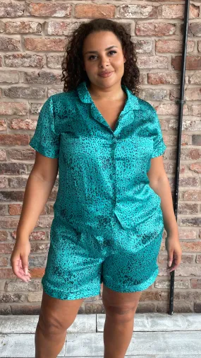 CurveWow Green Leopard Print Satin Pyjama Short Set