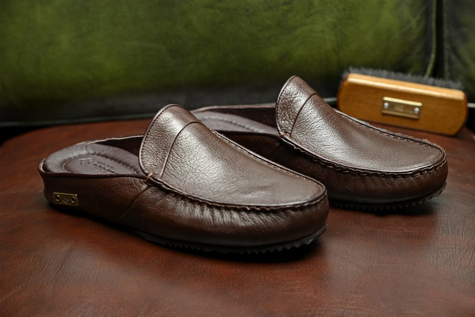 FOOT FEDERATION MOC-TOE MEN'S LEATHER SLIPPER BROWN