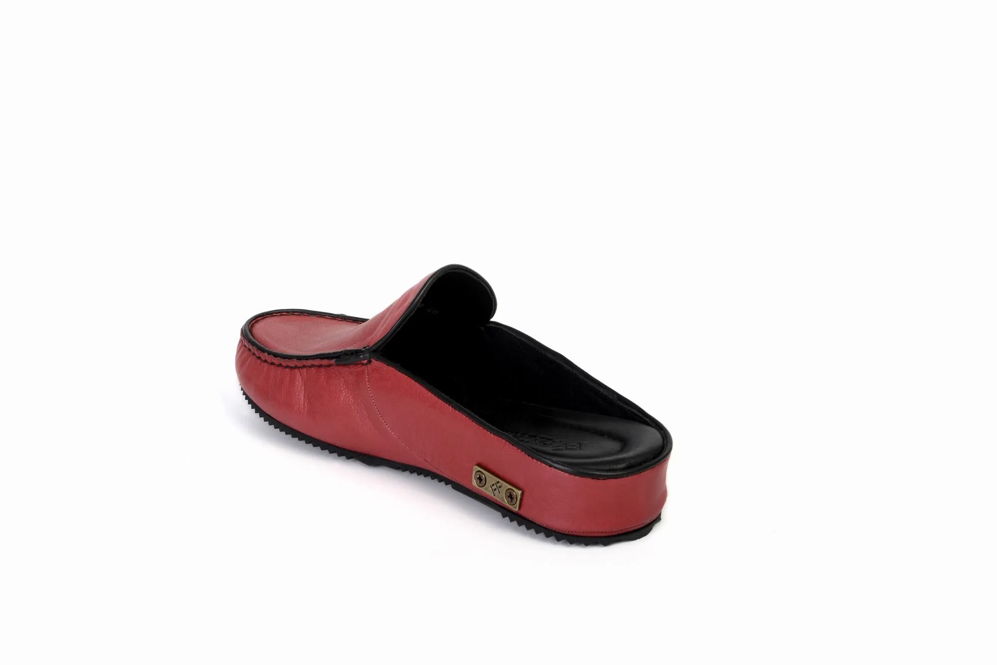 FOOT FEDERATION MOC-TOE MEN'S LEATHER SLIPPER U.S FLAG RED