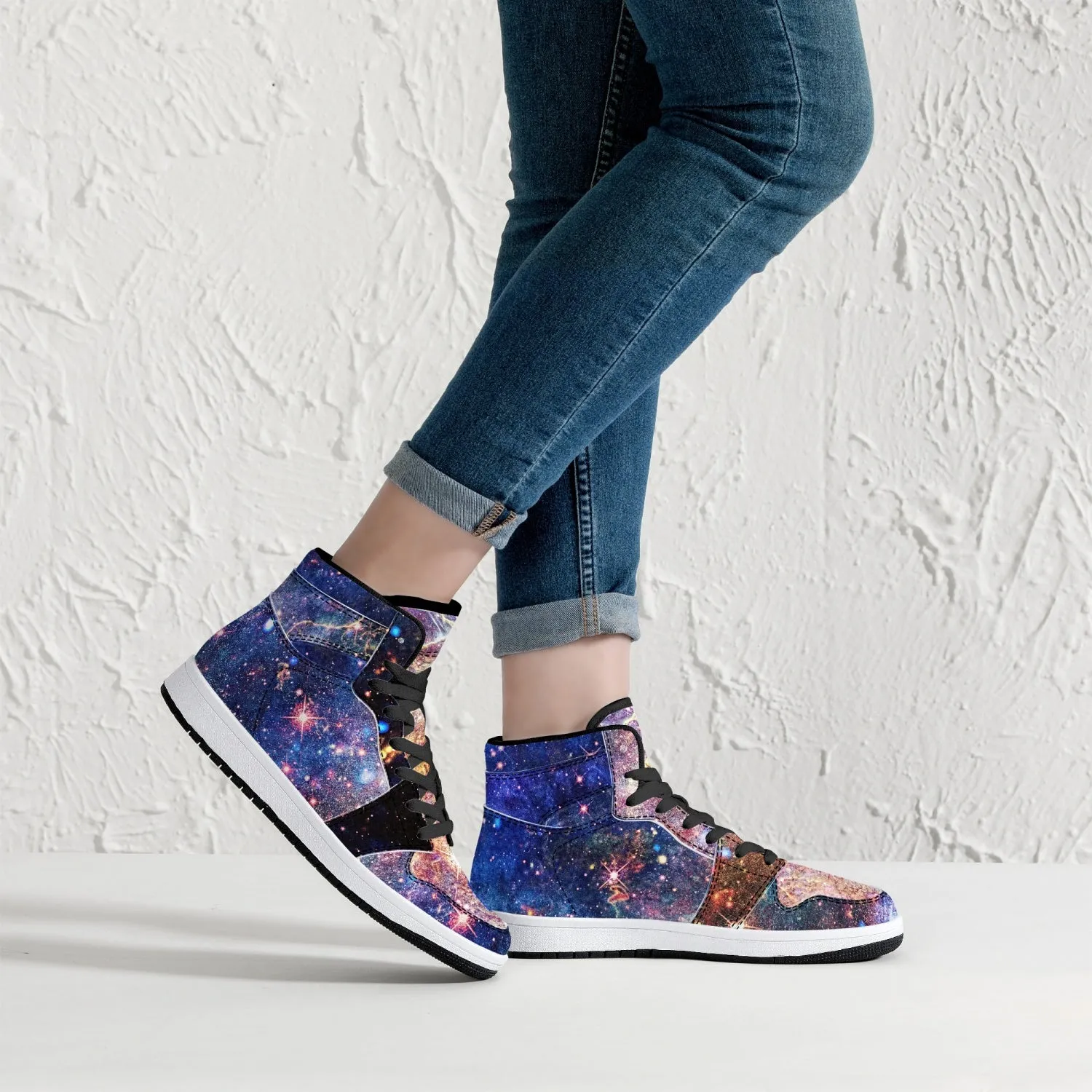 Niari's Shadow Psychedelic Split-Style High-Top Sneakers