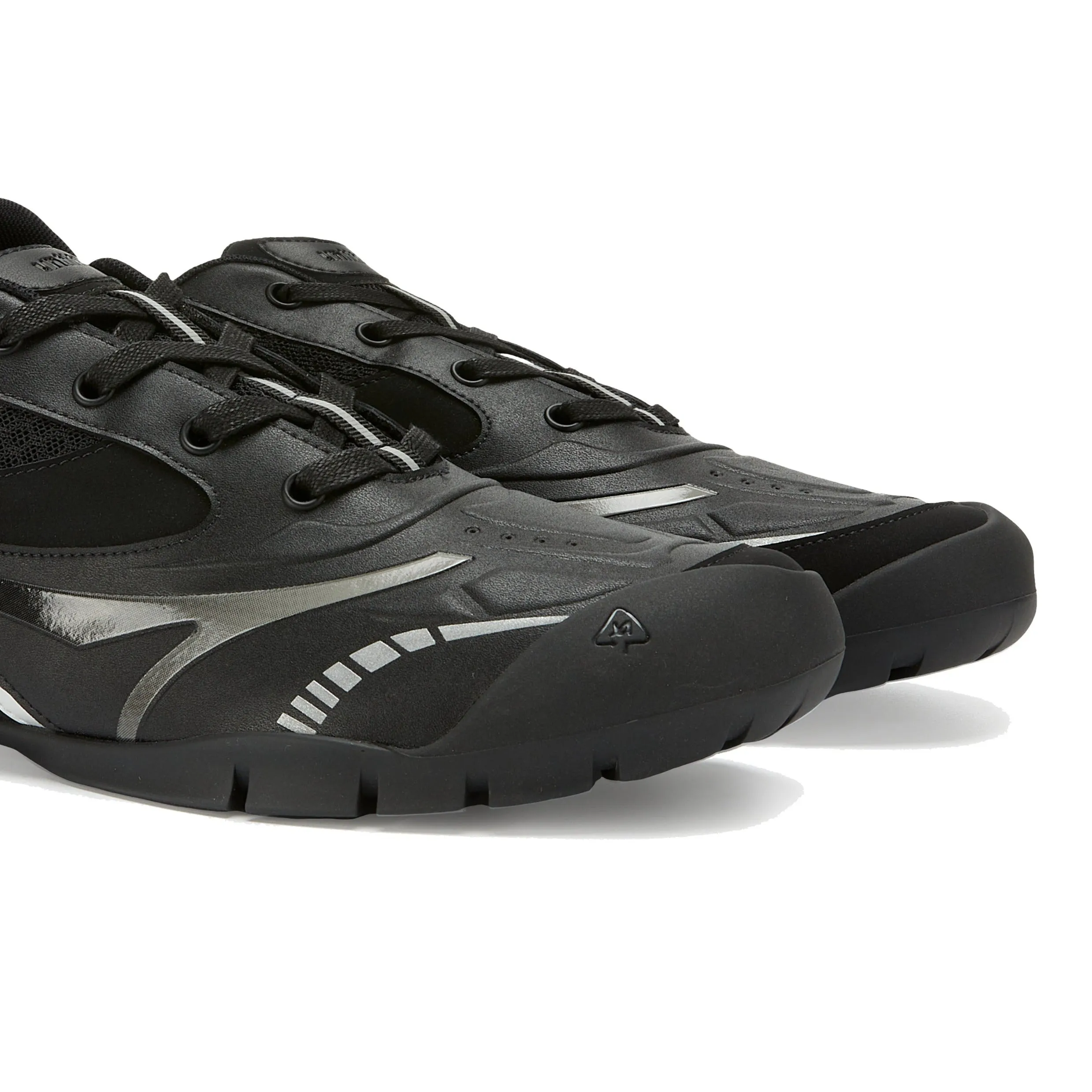 Swift Trek Trainers Black